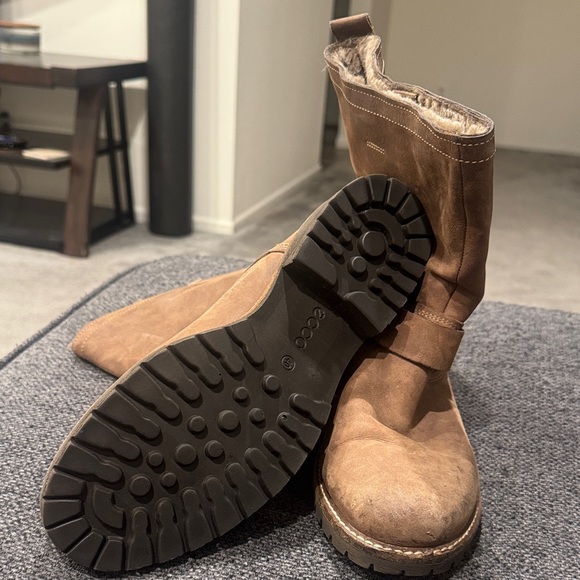 Brown Ecco Waterproof Boots - Picture 2 of 2